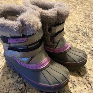 Girls winter boots